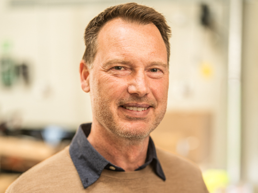 Porträttbild på Martin Fridholm